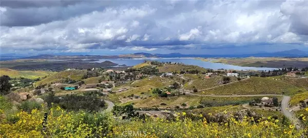 Lake Mathews, CA 92570,21820 Onaknoll Drive