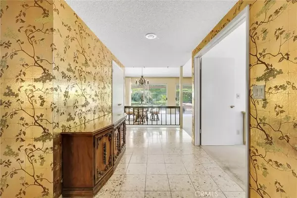 Anaheim Hills, CA 92807,6432 E Via Estrada