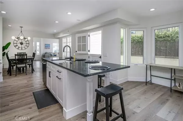 Dana Point, CA 92629,34051 Violet Lantern