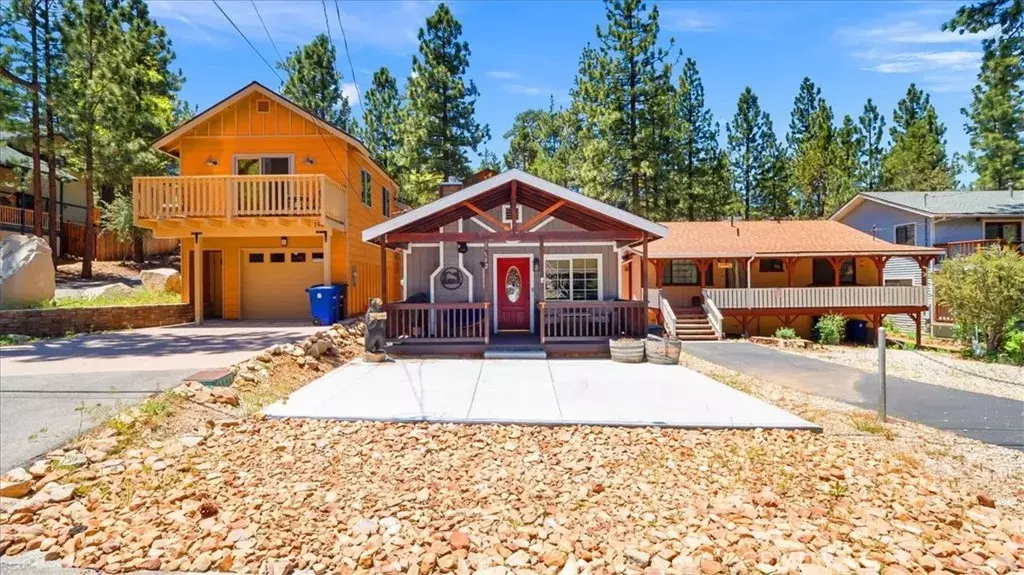 192 Vista Lane, Sugarloaf, CA 92386