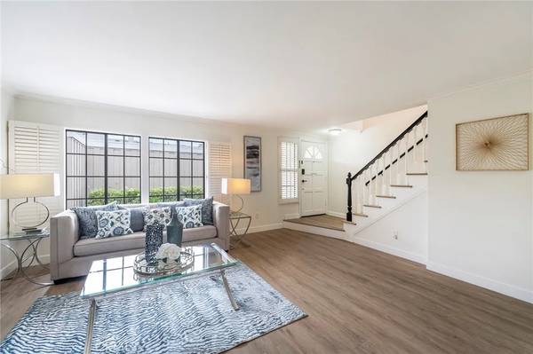 Seal Beach, CA 90740,309 Regatta Way