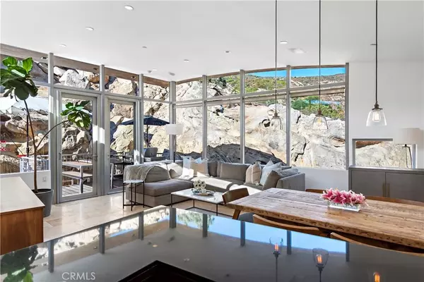 Laguna Beach, CA 92651,386 Canyon Acres Drive