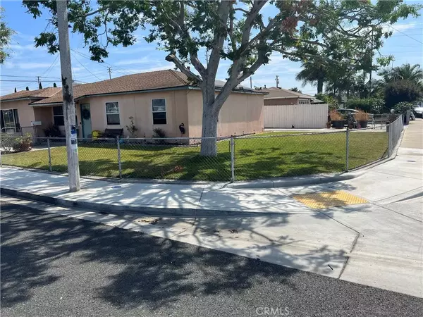 14642 Riata Street, Midway City, CA 92655