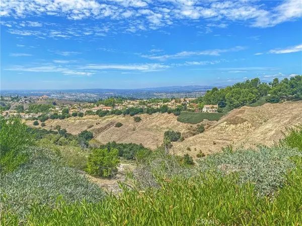 Anaheim Hills, CA 92808,7735 E Misty Glen Court