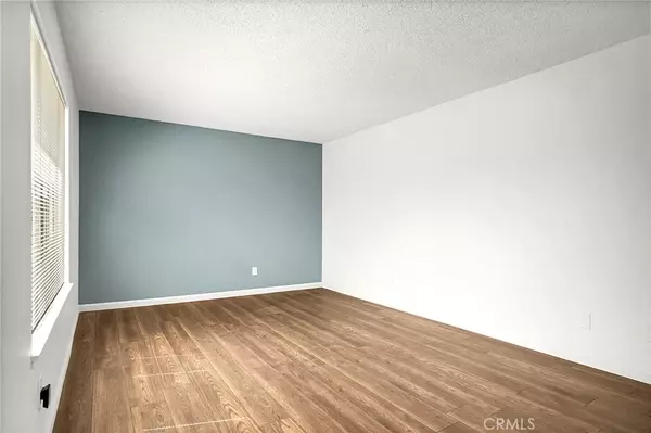 Bloomington, CA 92316,18666 6th Street