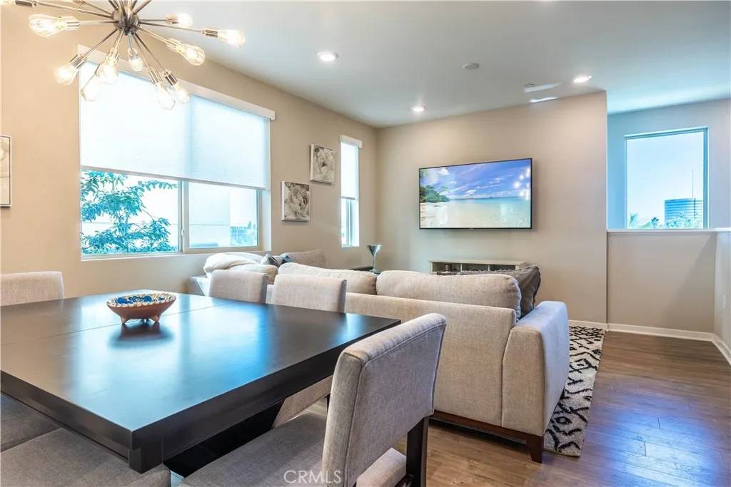 Irvine, CA 92612,197 Bowery