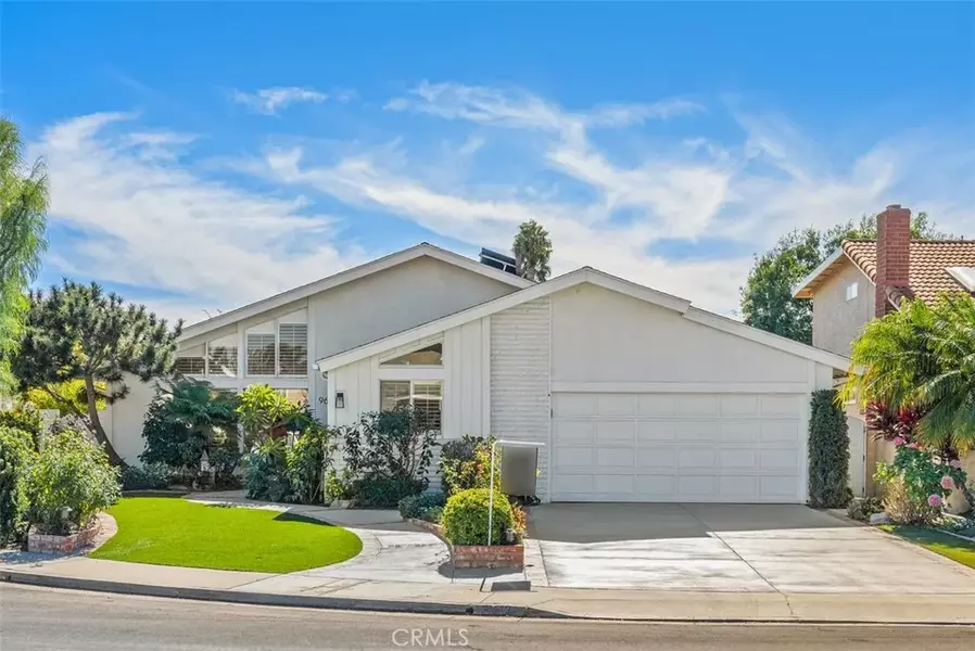 9612 Lassen Circle, Huntington Beach, CA 92646