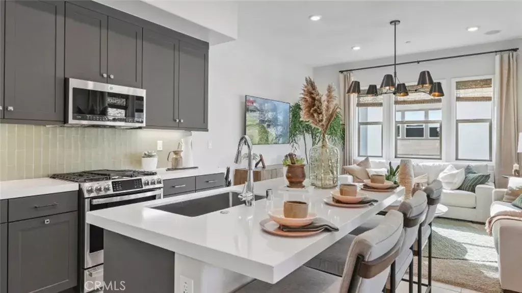 Montebello, CA 90640,455 Mullberry Place