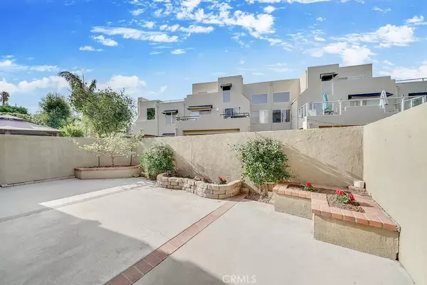 Mission Viejo, CA 92691,21083 Lavender #50