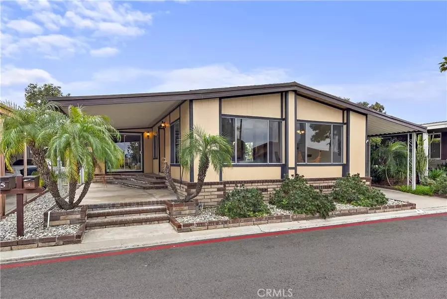 1919 W Coronet Ave Spc #4, Anaheim, CA 92801