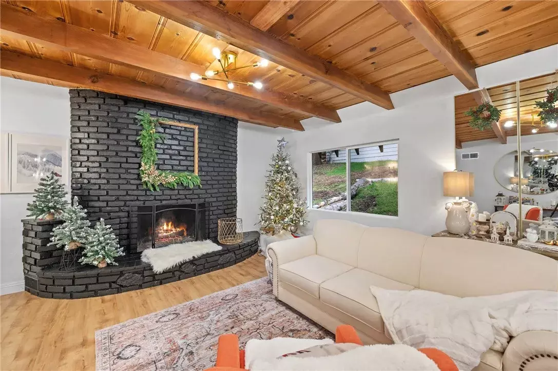 Crestline, CA 92325,813 Arth Drive