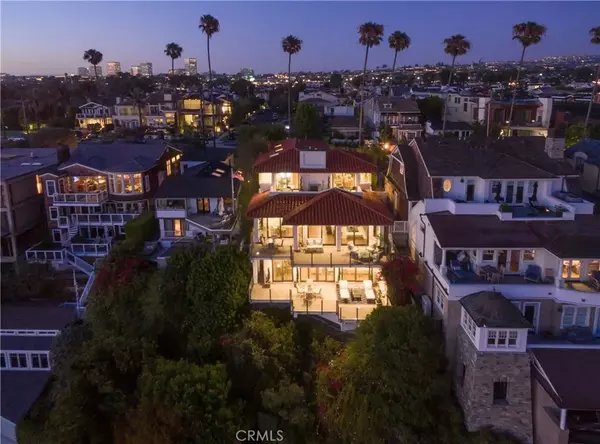 Corona Del Mar, CA 92625,2301 Pacific Drive