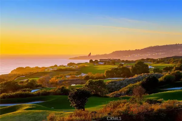 Rancho Palos Verdes, CA 90275,3200 La Rotonda Drive #211