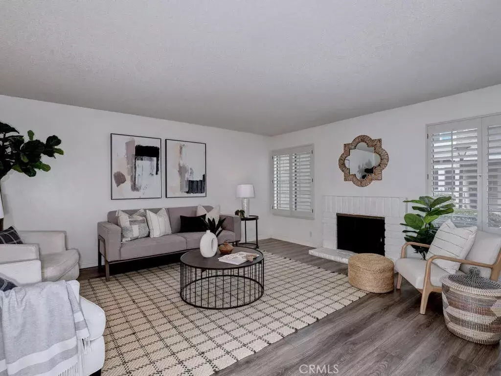 Irvine, CA 92604,8 Amberwood