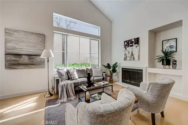 Irvine, CA 92606,59 Del Cambrea