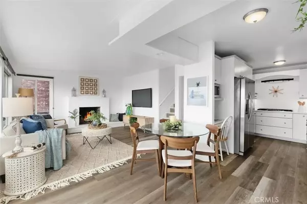 Sunset Beach, CA 90742,16921 S Pacific Avenue