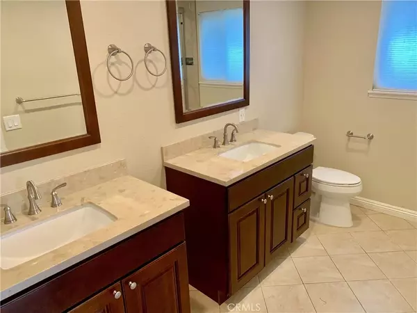 Fountain Valley, CA 92708,9780 La Arena Circle