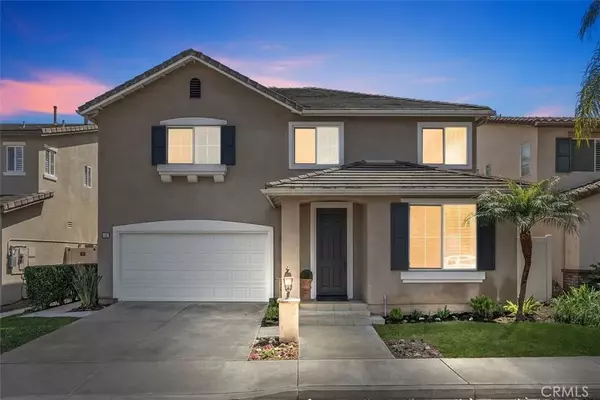 12 Glenoaks,  Irvine,  CA 92618