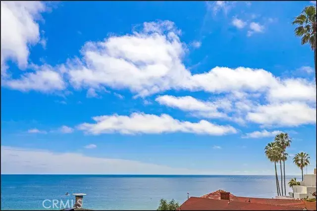 Laguna Beach, CA 92651,251 Lower Cliff Drive #11