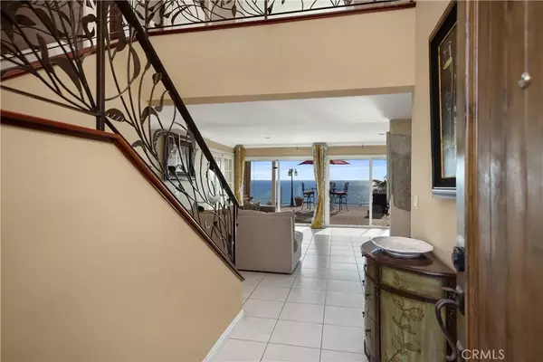 Dana Point, CA 92624,34585 Camino Capistrano