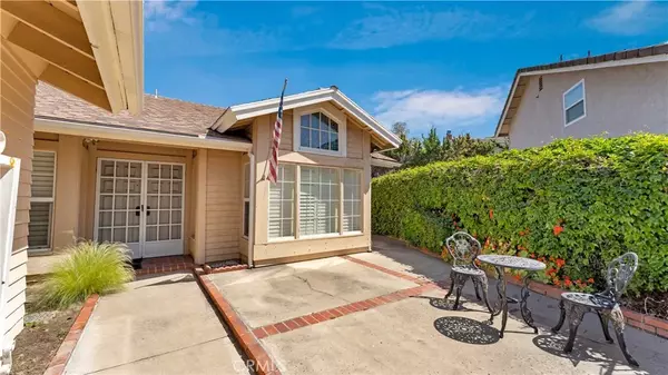 Irvine, CA 92620,3 Macon