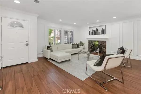 Irvine, CA 92606,12 Indiana