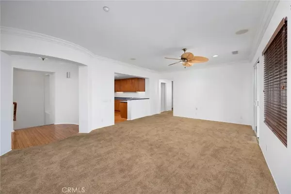 Irvine, CA 92602,171 Lockford