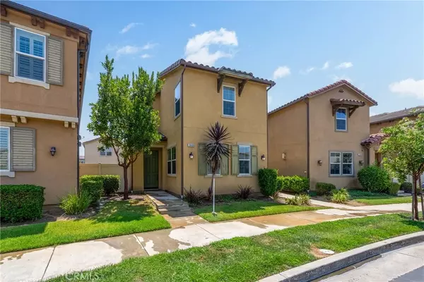 Santa Fe Springs, CA 90670,10438 Cedar Drive