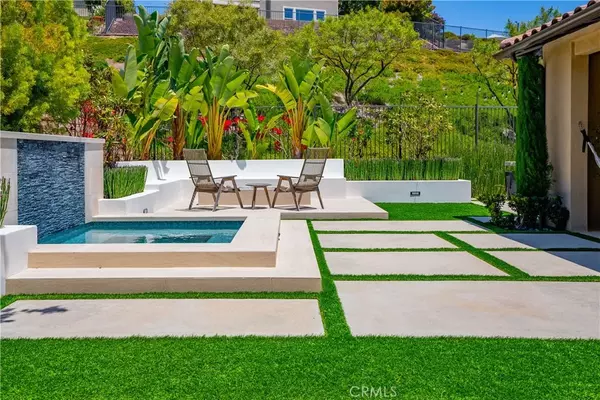 Rancho Mission Viejo, CA 92694,24 Lustre St