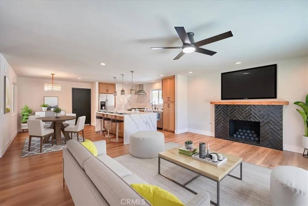 1718 W Harvard Street, Santa Ana, CA 92704