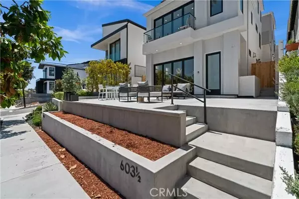 Corona Del Mar, CA 92625,603 Iris Avenue