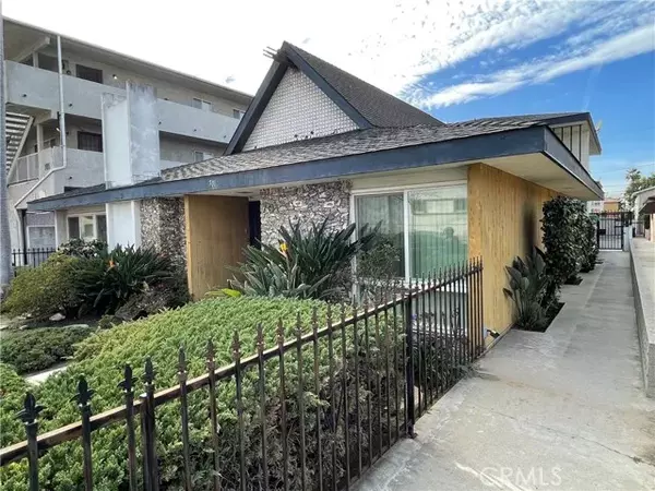 Inglewood, CA 90301,701 S Grevillea Avenue