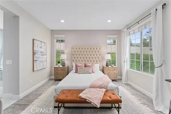 Tustin, CA 92782,10048 Albee Avenue