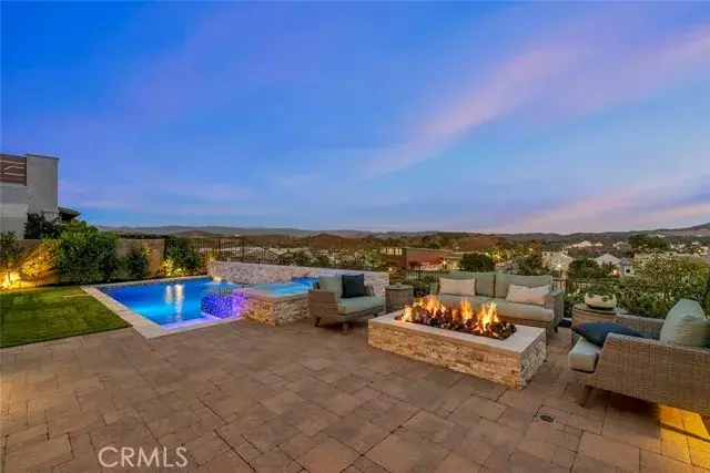 34 Cadencia Street, Rancho Mission Viejo, CA 92694