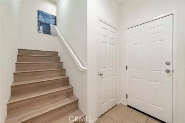 Tustin, CA 92782,15223 Calverton Way