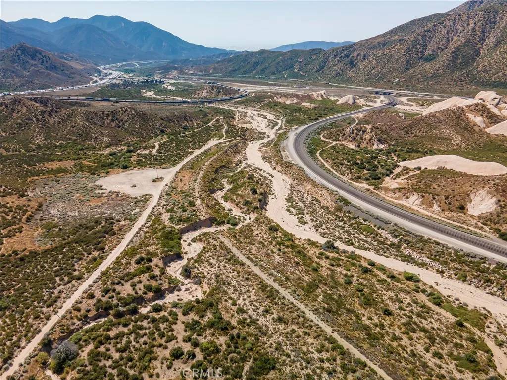 Phelan, CA 92371,4292 Davis Ranch
