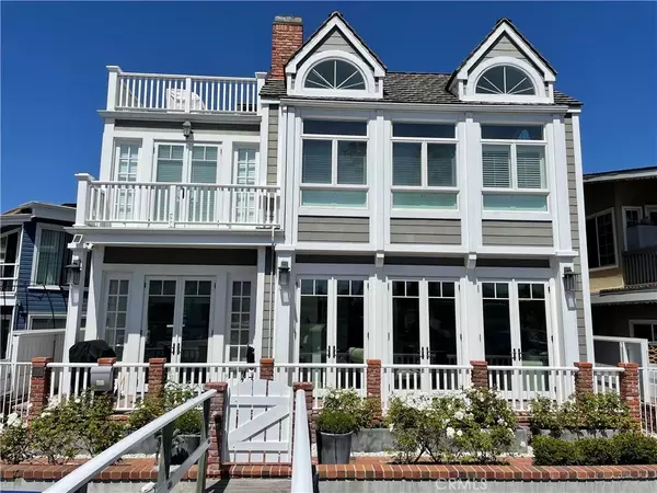 400 Clubhouse Avenue, Newport Beach, CA 92663