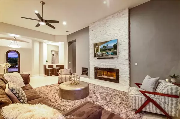 La Quinta, CA 92253,55615 Turnberry Way