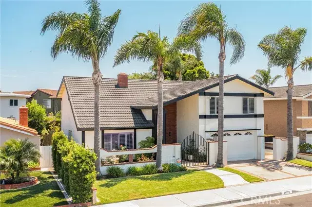 20372 Everglades Lane, Huntington Beach, CA 92646