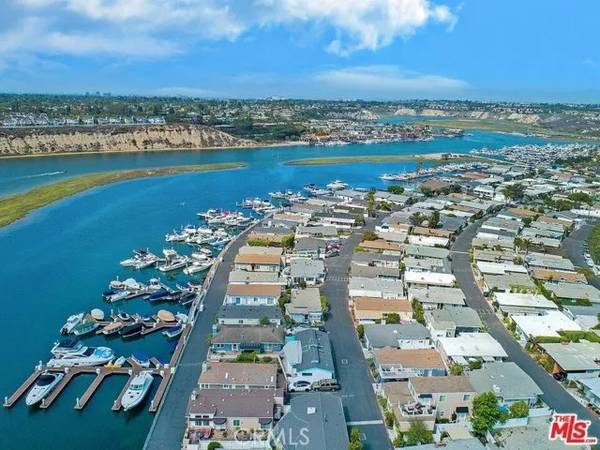 Newport Beach, CA 92660,101 Yorktown