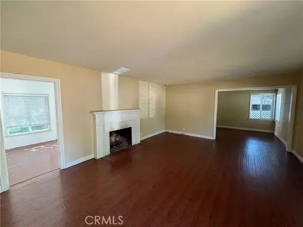 Northridge, CA 91325,8911 Rathburn Avenue