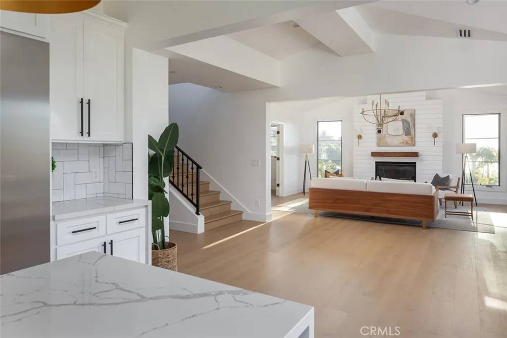 Laguna Beach, CA 92651,1060 Van Dyke Drive