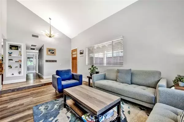 Tustin, CA 92780,14762 Bridgeport Road