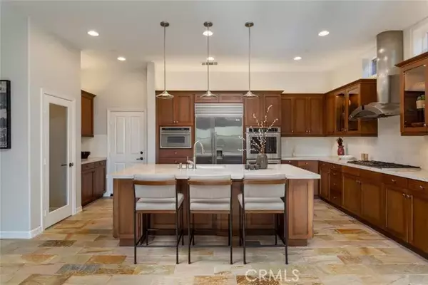 San Clemente, CA 92673,2428 Camino Oleada