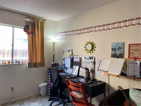 Colton, CA 92324,827 Plumwood Street