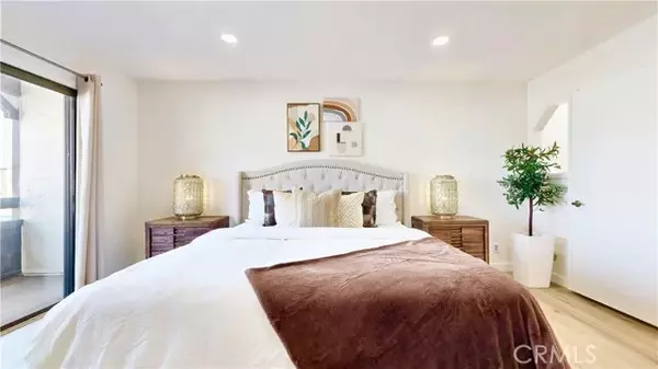 Torrance, CA 90504,2523 Artesia Boulevard #65