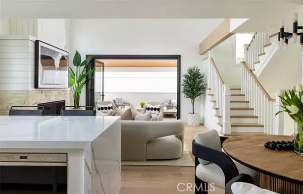 Corona Del Mar, CA 92625,616 Poinsettia Avenue