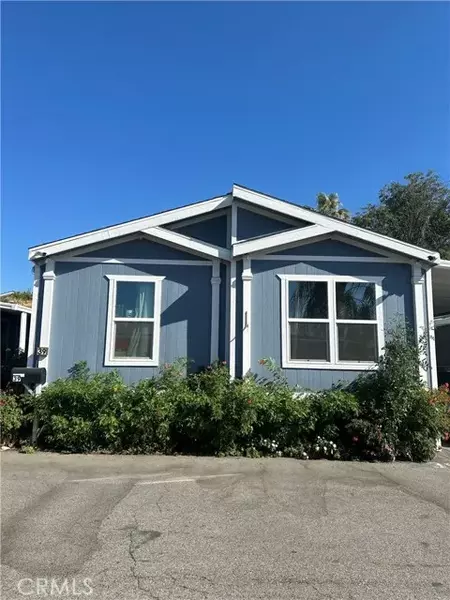 10965 Glenoaks #39, Pacoima, CA 91331