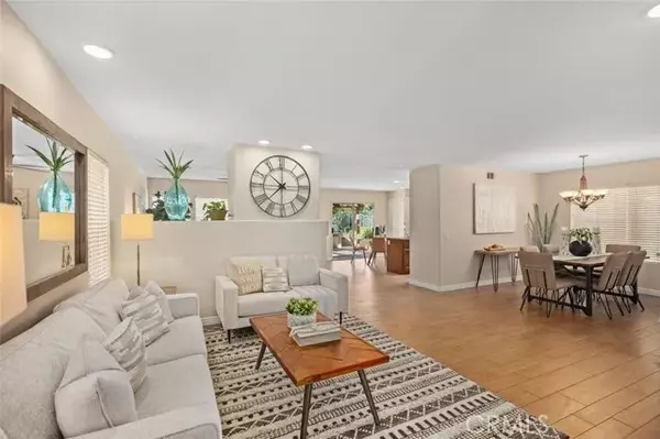 Lake Forest, CA 92610,25 Lunette Avenue