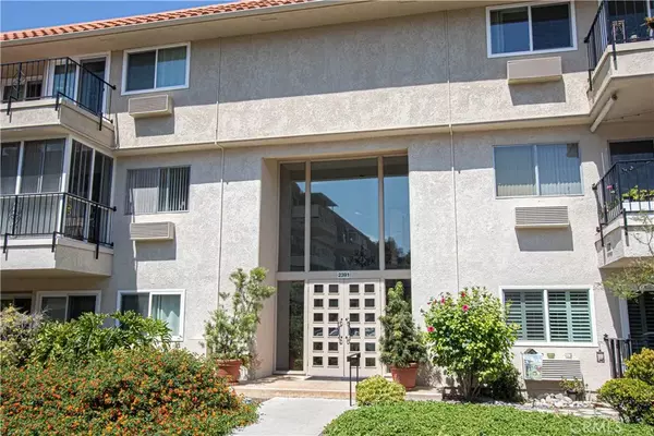 Laguna Woods, CA 92637,2391 Via Mariposa West #3A